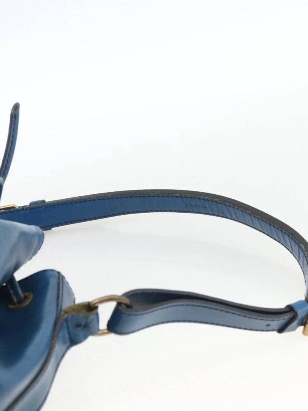 LOUIS VUITTON Epi Noe Shoulder Bag Toledo Blue - Picture 9 of 16